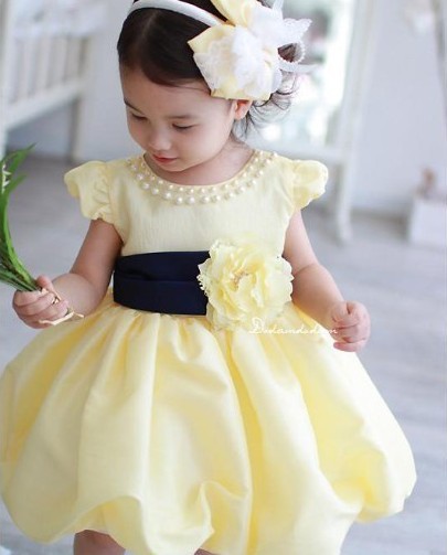Как красиво украсить детское платье